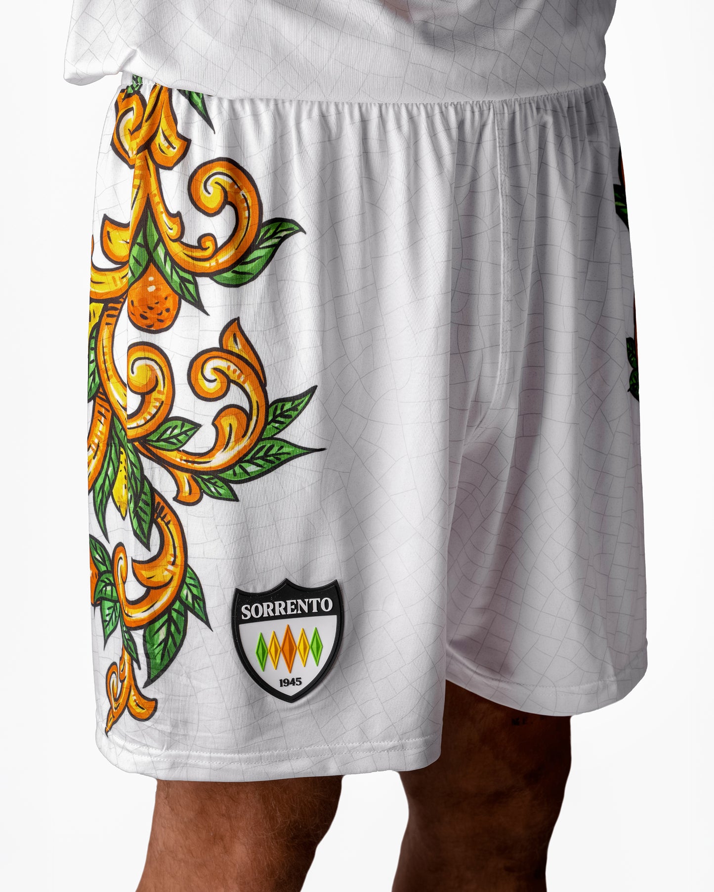 Shorts Away 2025 by Ezeta