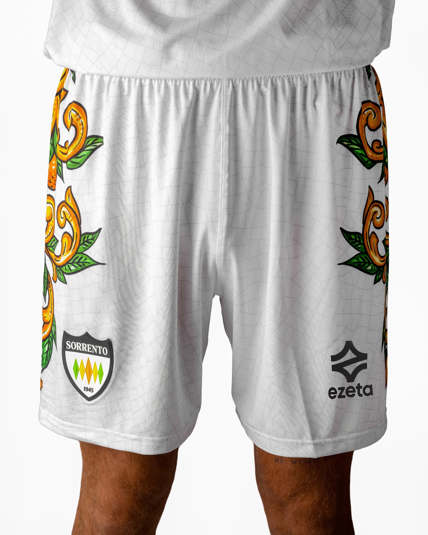 Shorts Away by Ezeta